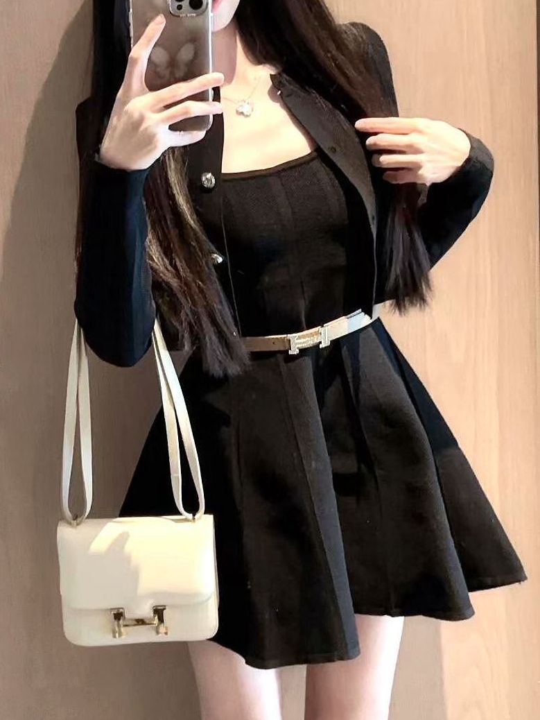 Belted Shirt Dress - Robe en tricot pour l'automne et