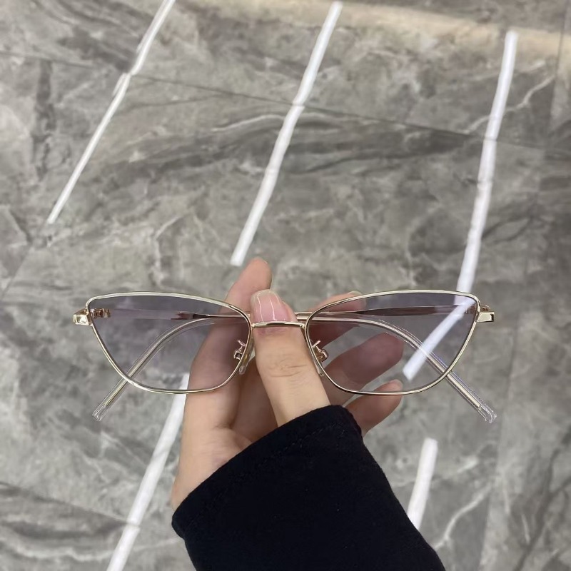 Lunettes de soleil en métal en - Women'S Fashion Eyewear avis et prix